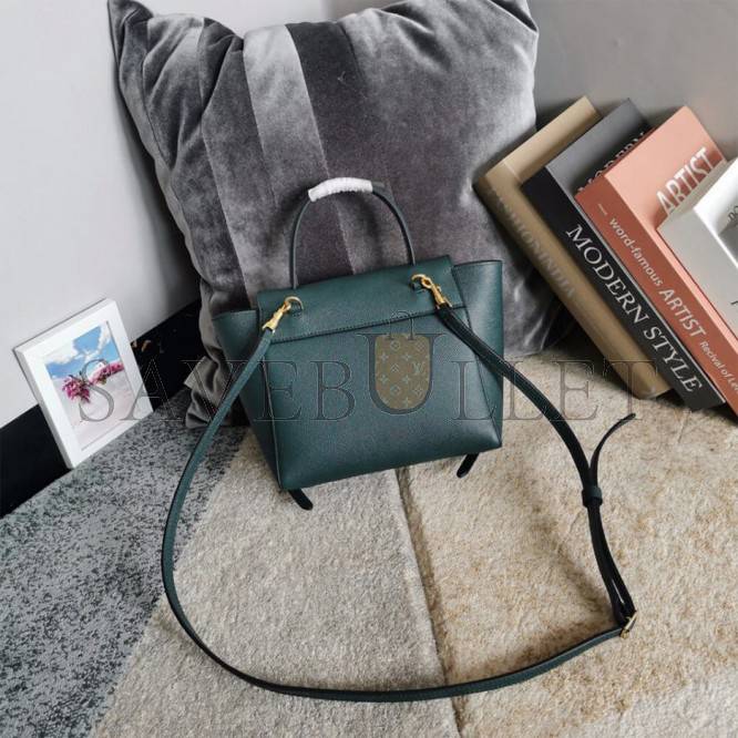 CELINE NANO BELT BAG 189003ZVA.07PS (20*20*10cm) CELINE NANO BELT BAG 189003ZVA.07PS (20*20*10cm)