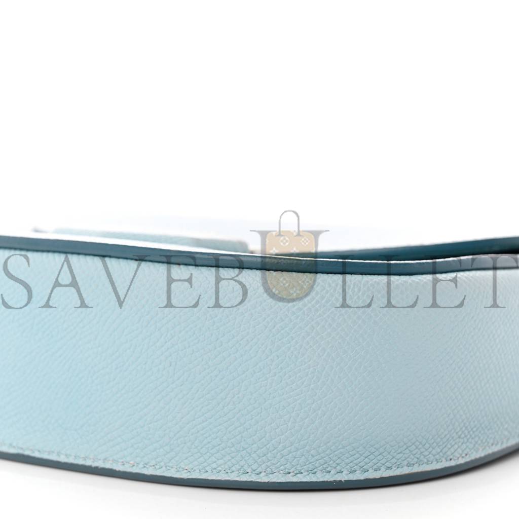 CELINE GRAINED CALFSKIN SMALL TROTTEUR PALE BLUE (18*17*4cm) CELINE GRAINED CALFSKIN SMALL TROTTEUR PALE BLUE (18*17*4cm)